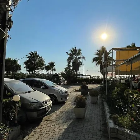 Hotel Bar Restorant Muca Ξενοδοχείο Golem (Tirana)