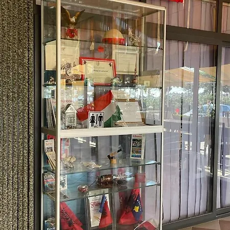 Ξενοδοχείο Hotel Bar Restorant Muca